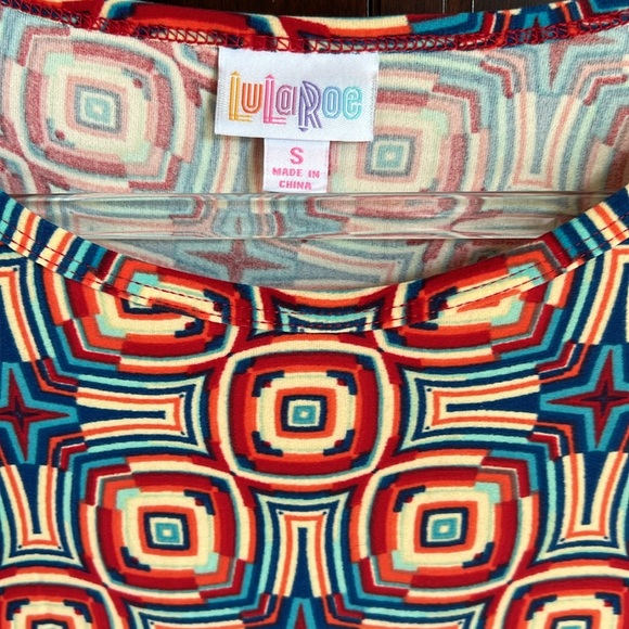 NWT LuLaRoe Irma Size Small - Picture 2 of 4